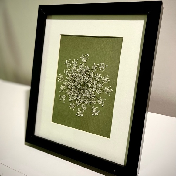 ⚘  Framed Wildlowers ⚘ - Picture 1 of 3